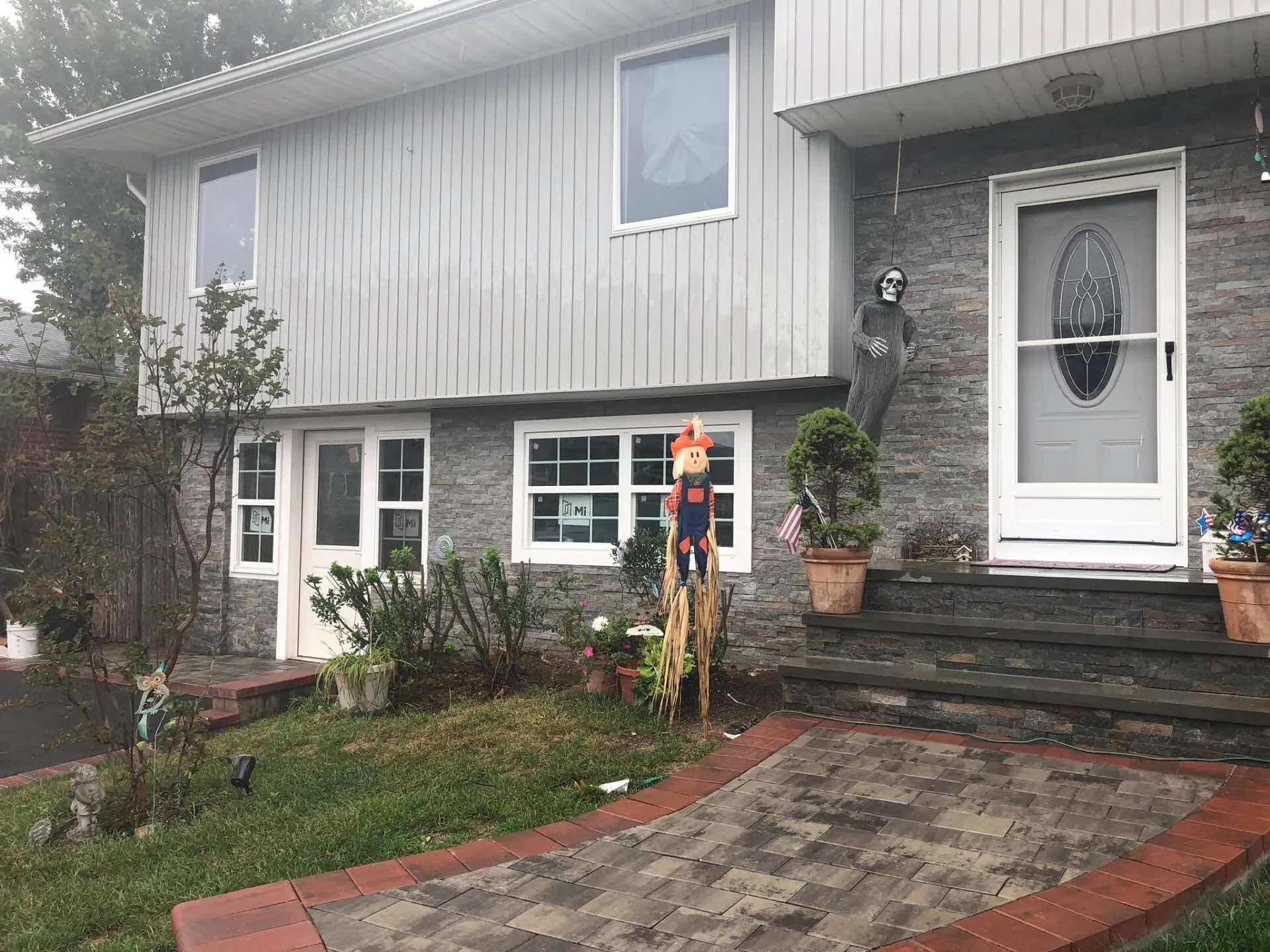 Masonry walkway and entry detailing