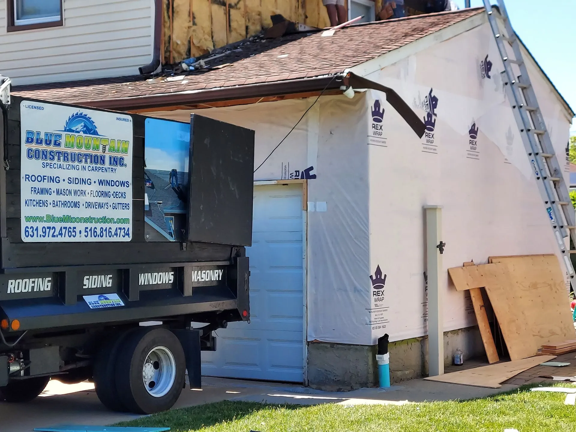 Professional siding replacement project